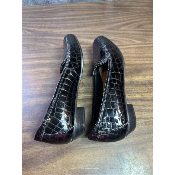 Clarks Artisan Shoes Pumps Heels Women Size 9.5N Black Patent Slip On - Picture 8 of 16